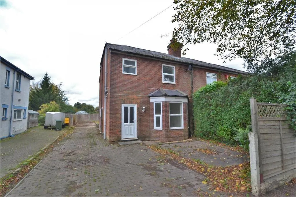 3 Bed Spacious House Eastleigh